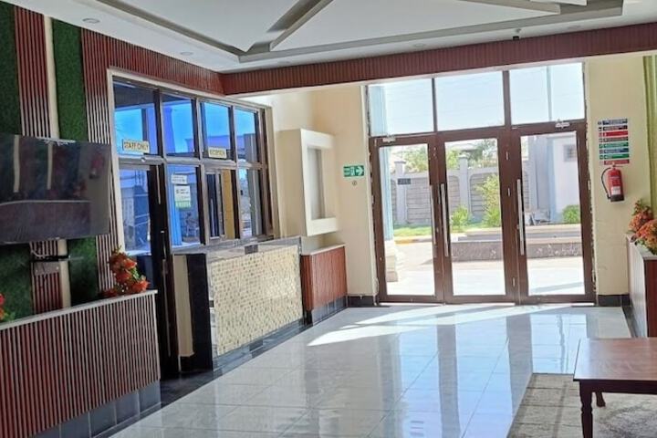 Dencity Hotel Mandera