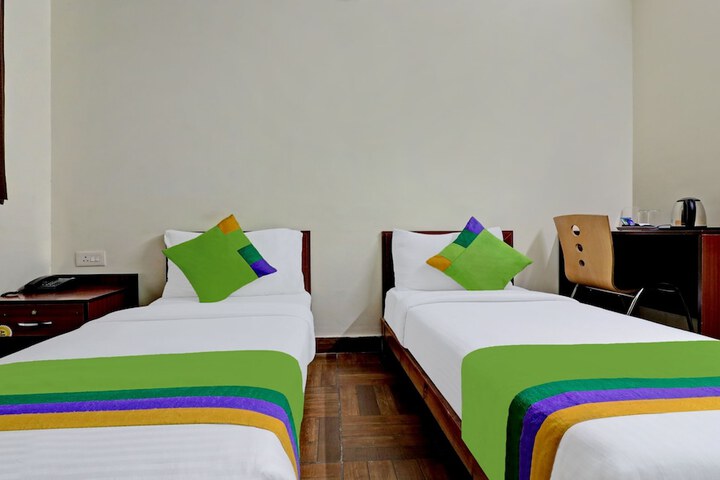Room 20 of 39