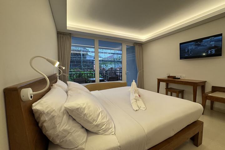 Room 10 of 45