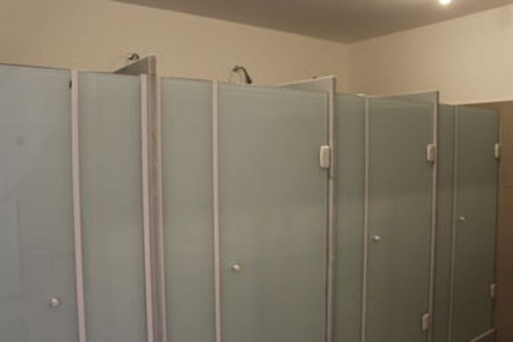 Room 4 of 36
