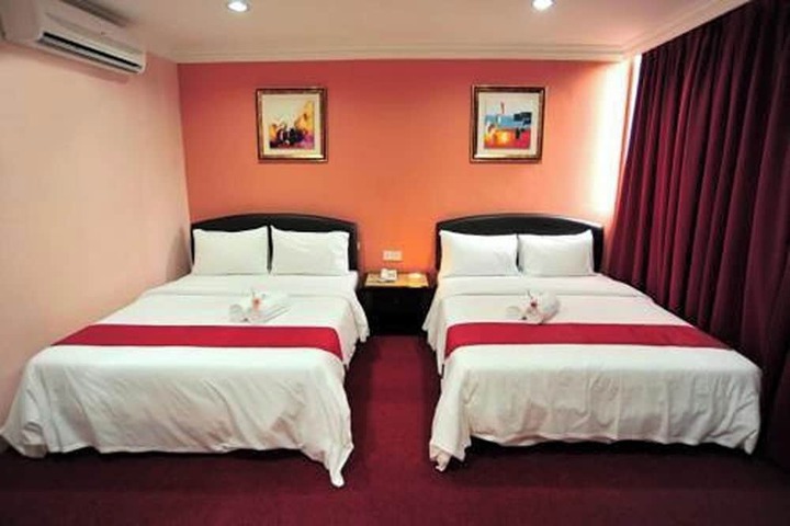 Room 10 of 54