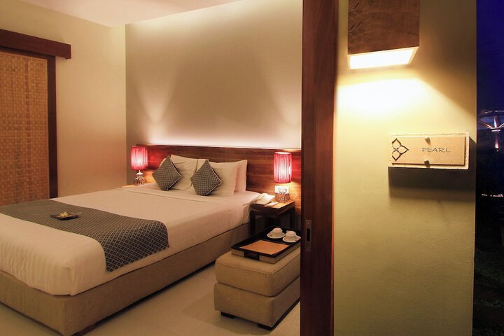 Room 13 of 53