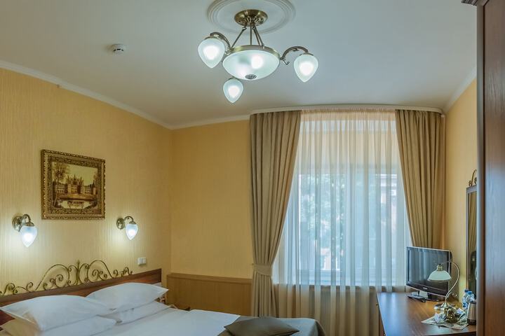 Room 29 of 95