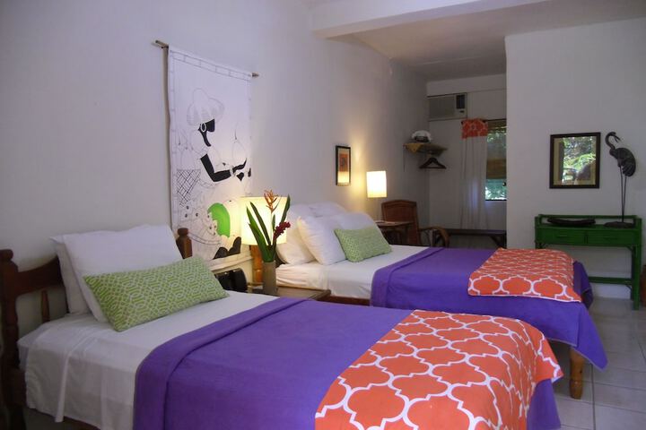 Room 6 of 60