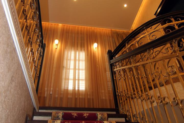 Hotel 98 of 118