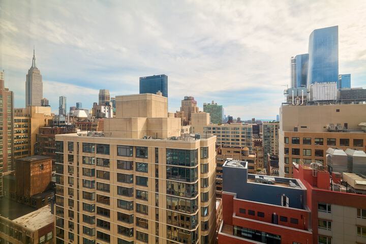 Studio Suite 1 Queen Bed City View High Floor (17 of 30)