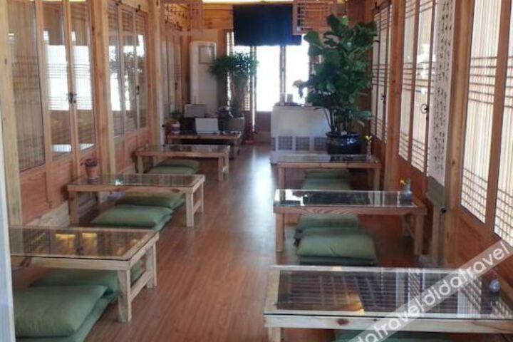 Hotel Interior 22 of 46