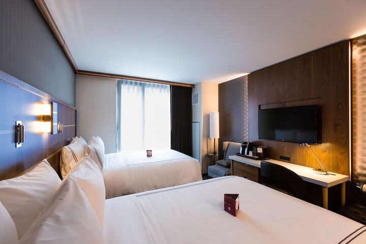 Room 16 of 134