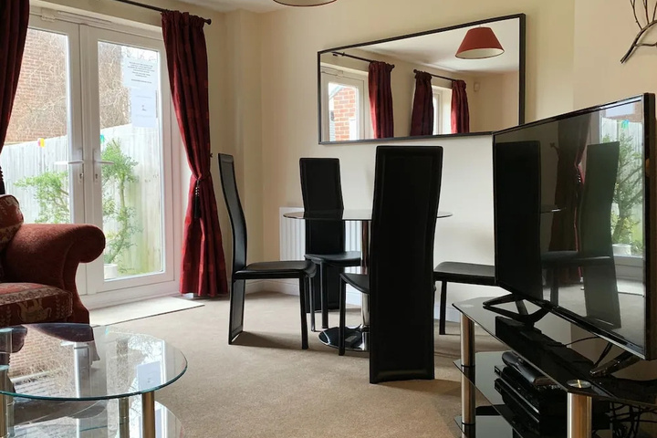 Room 2 of 12