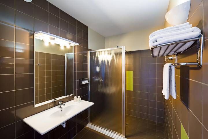 Clean Restrooms