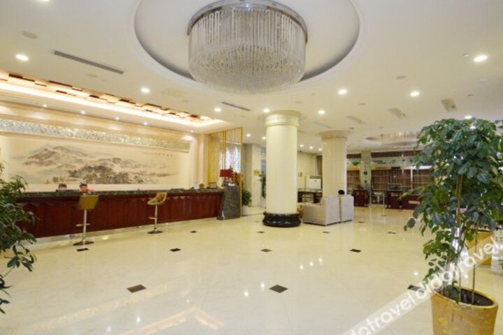 General 2 of 23