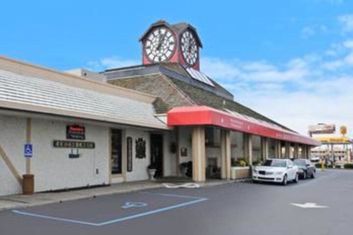 Hotel 58 of 75