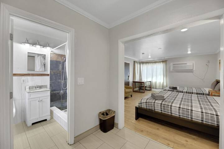 Room 35 of 58