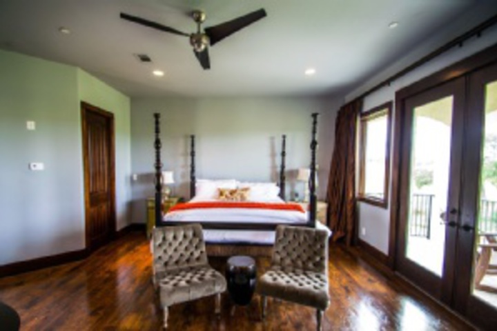 Room 272 of 552
