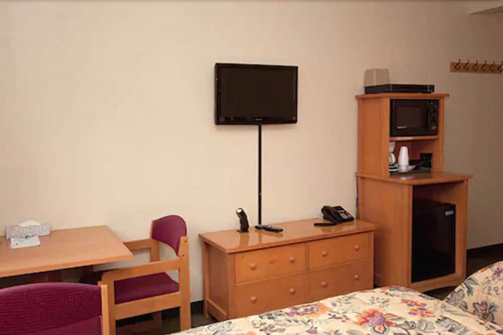 Room 22 of 33