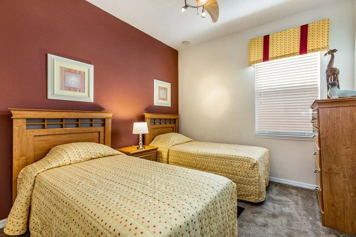 Room 2 of 19