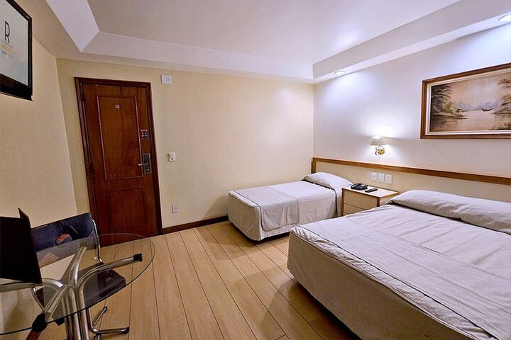 Room 45 of 115
