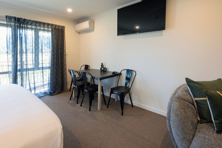 Room 62 of 120