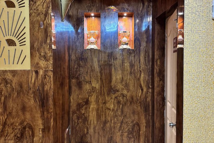 Room 23 of 63