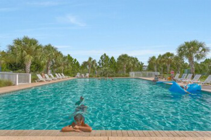 Pool 18 of 37