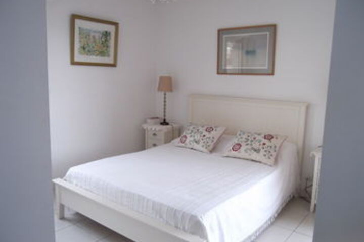 Room 54 of 146