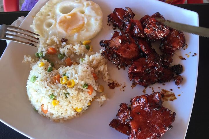 Dining 4 of 23