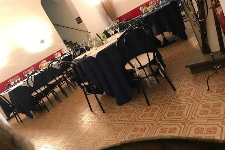 Dining 14 of 17