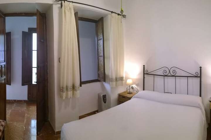 Room 22 of 62