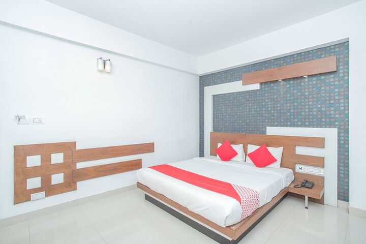 Room 15 of 27