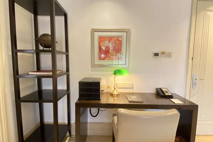 Room 60 of 159