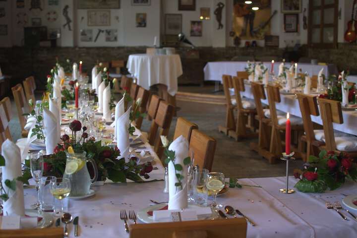 Ballroom/Hall 62 of 79