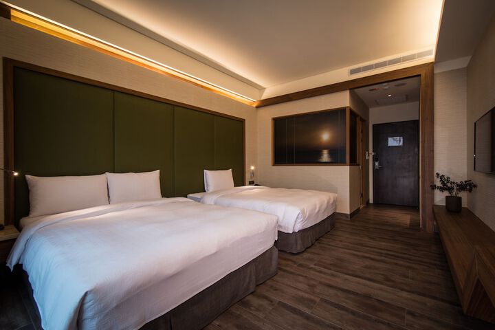 Room 12 of 60