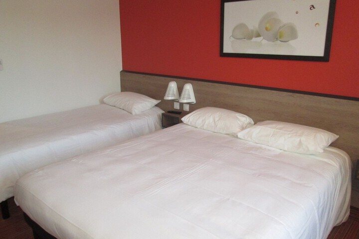 Room 8 of 53