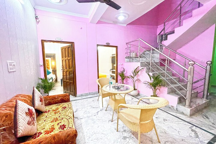 Hotel Interior 2 of 33