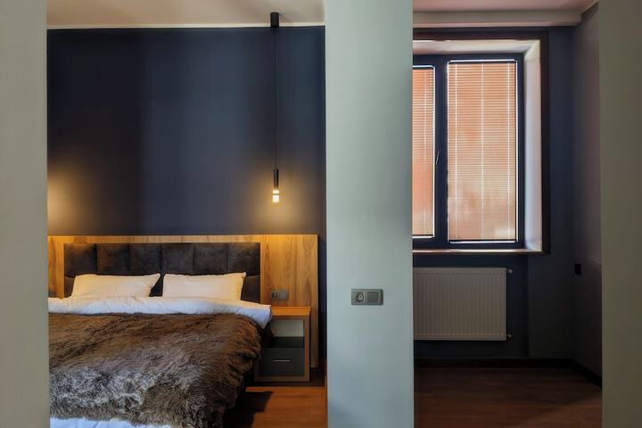 Room 9 of 75