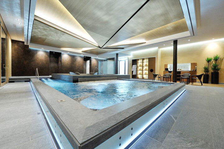 Spa 27 of 53