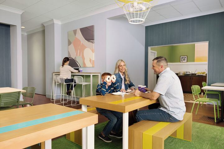 Breakfast area