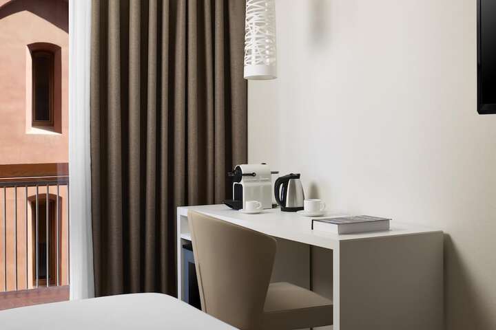 Room 18 of 56