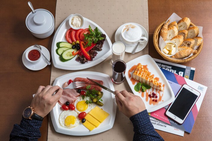 Breakfast/Coffee Service 44 of 46
