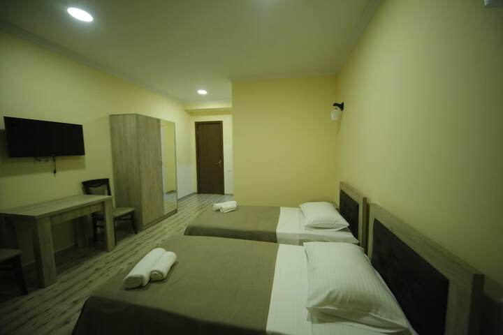Room 7 of 51