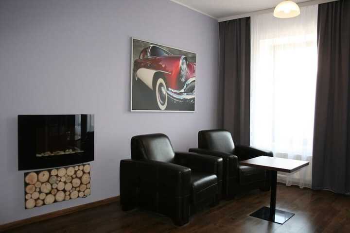 Room 18 of 46