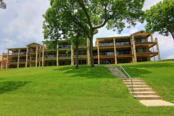 Property Grounds 19 of 27