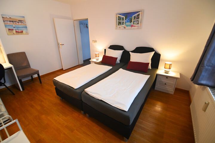 Room 55 of 149