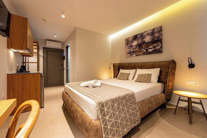 Room 14 of 67