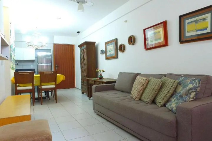 Room 12 of 20