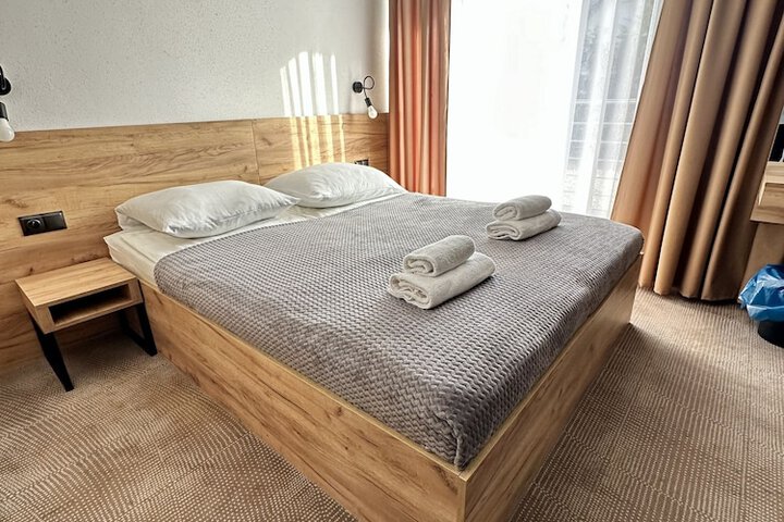 Room 19 of 110