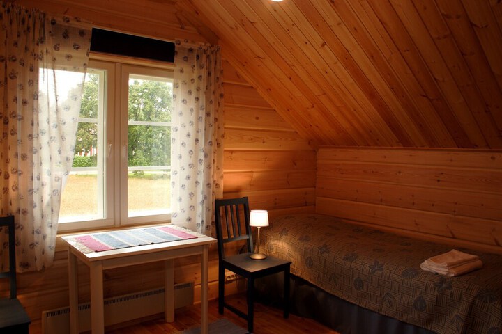 Room 10 of 53