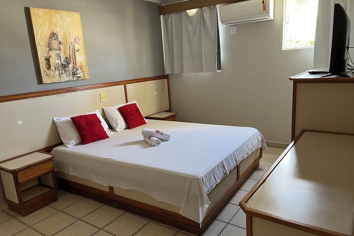 Room 4 of 26