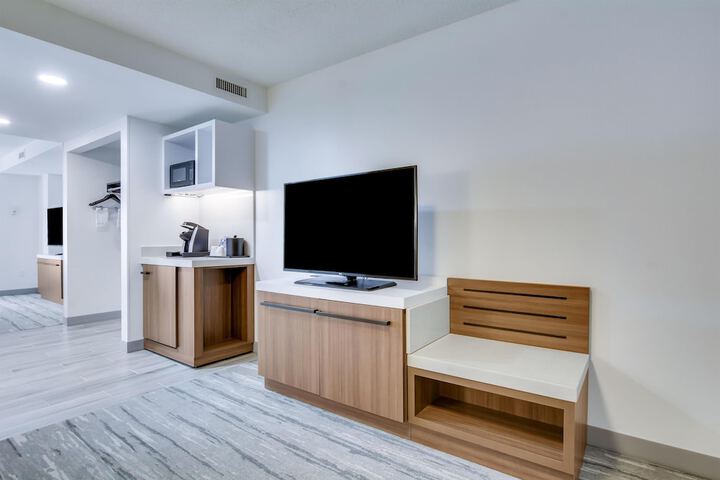 Room 48 of 97