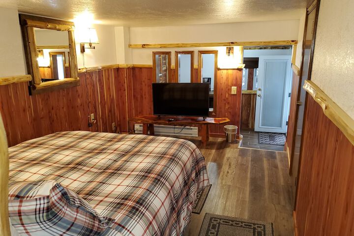 Room 46 of 99